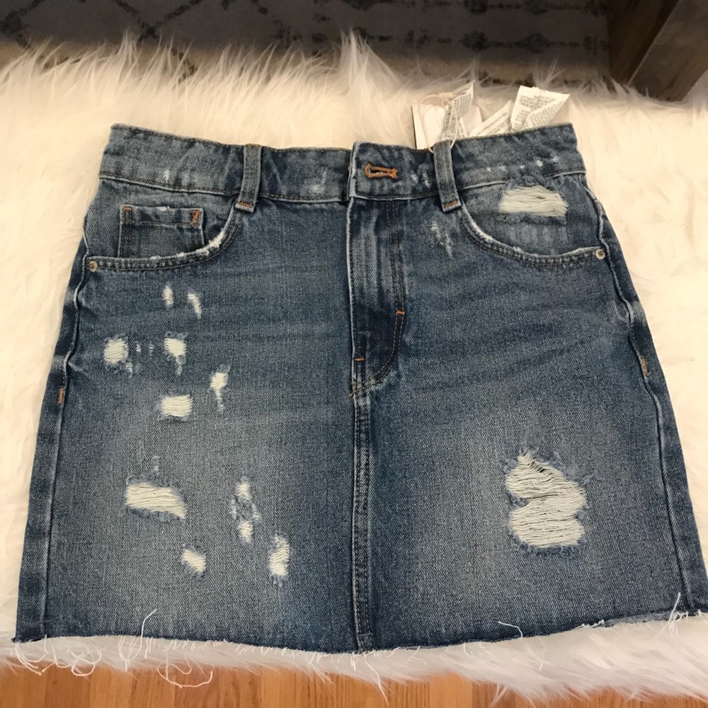 Zara ripped mini skirt